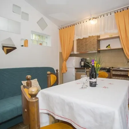 Fuer 4 Personen Ca 28 Qm In Pula, Istrien Istrische Riviera