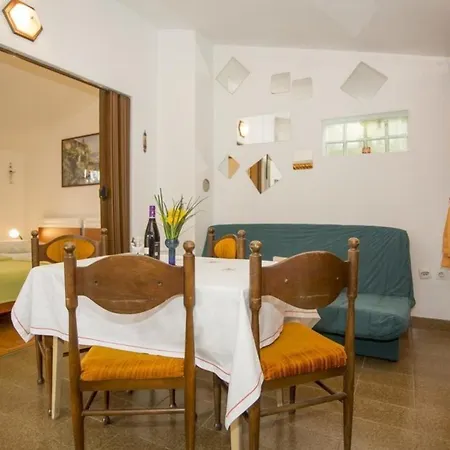 Fuer 4 Personen Ca 28 Qm In Pula, Istrien Istrische Riviera Pula