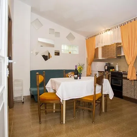 Fuer 4 Personen Ca 28 Qm In Pula, Istrien Istrische Riviera